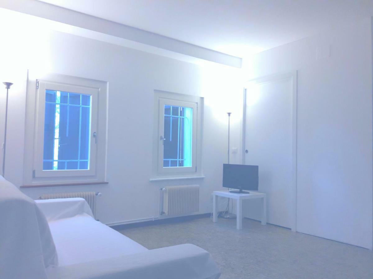 Antico Borgo Leone Bed & Breakfast Rauscedo Eksteriør bilde